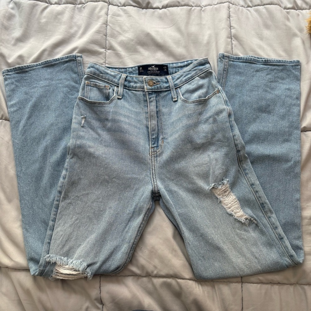 Hollister “ultra high rise dad Jean”
